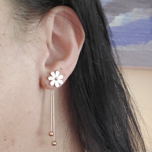 E17 Rosegold Daisy Drop Dangle Earrings - Picture 6 of 6